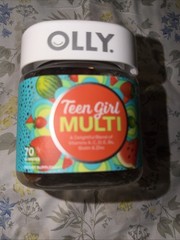 Olly Teen Girl Multivitamin Gummies 70 Count Strawberry Melon Flavor Exp 11/26