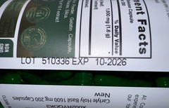 CARLYLE. Holy Basil Extract Supplement 90 vcaps **NEW SEALED** Exp 10/2025